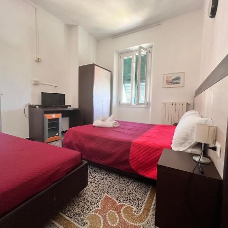 Hotel Monique Noli Εξωτερικό φωτογραφία