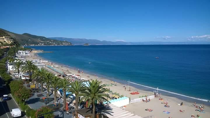 Hotel Monique Noli Εξωτερικό φωτογραφία